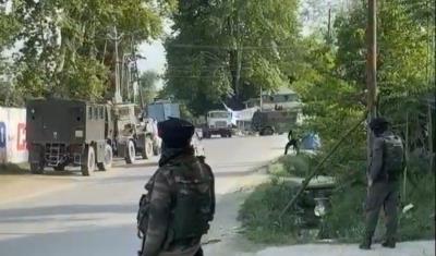  2 Hizbul Terrorists Killed In Encounter At J&K's Anantnag (2Nd Lead) 
