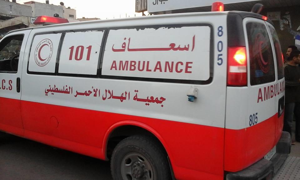 إصابة شاب بجروح خطيرة بعد إصابته برصاص الاحتلال في الخليل