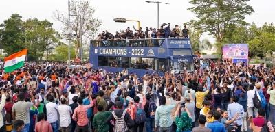 Ahmedabad : Gujarat Titans' players celebrate after winning the