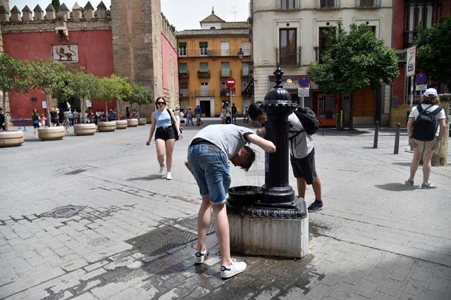 Spain Roasts In Early Heatwave