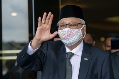  Malaysian PM Unveils Measures To Ease Rising Food Prices 