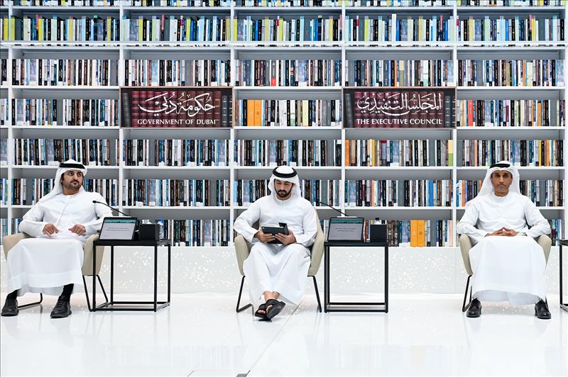 حمدان بن محمد: التنوّع الاقتصادي والبيئة التشريعية المرنة تعزز ثقة المستثمرين في دبي' 