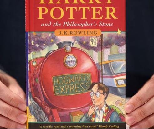 'Harry Potter And The Philosopher's Stone' Celebrates 25 Magical Years