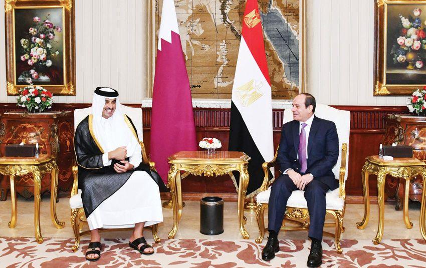 أمير قطر يصل إلى القاهرة في زيارة رسمية