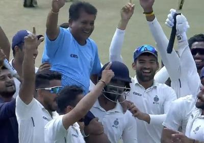  Madhya Pradesh Clinch First Ranji Trophy Title; Defeat Mumbai By Six Wickets In Final (Ld) 