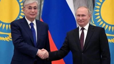 Kazakhstan, Central Asia's Core, Strikes Fine Balance Between Russia And The West Over Ukraine