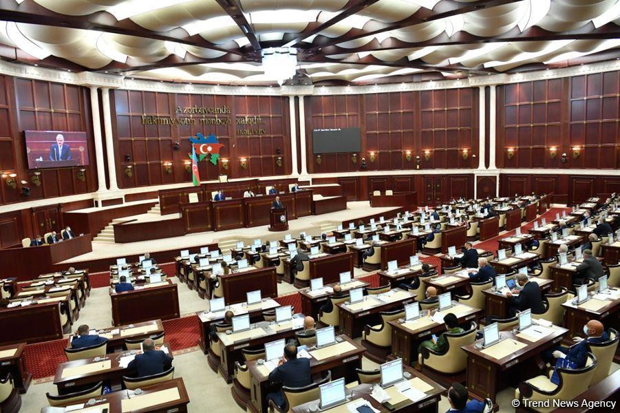 Azerbaijani Parliament Adopts Bill On Amendments To 2022 State Budget