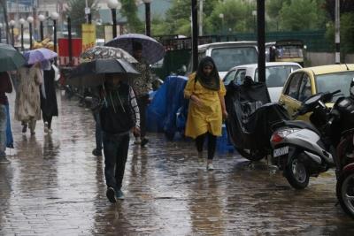  Moderate Rain In Jammu, Partly Cloudy Weather In Valley: Met 