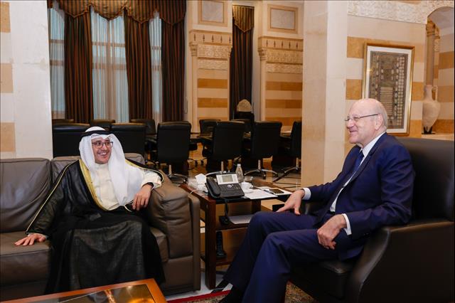 Kuwait FM, Lebanese PM Discuss Cementing Ties