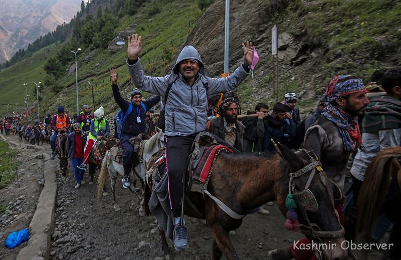 Another Batch Of 6,400 Pilgrims Leaves For Amarnath From Jammu