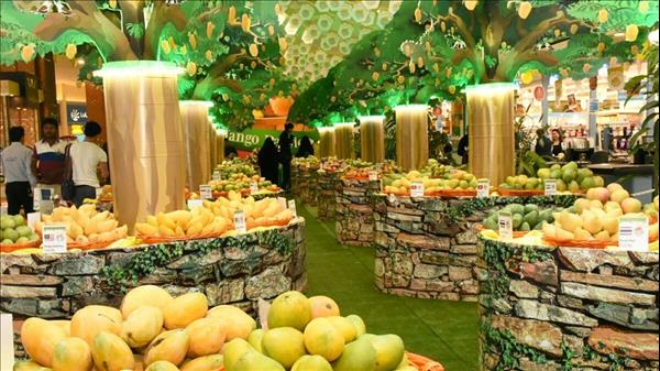 Dubai: Weigh Yourself In Mangoes And Win At Pakistan Mango Festival