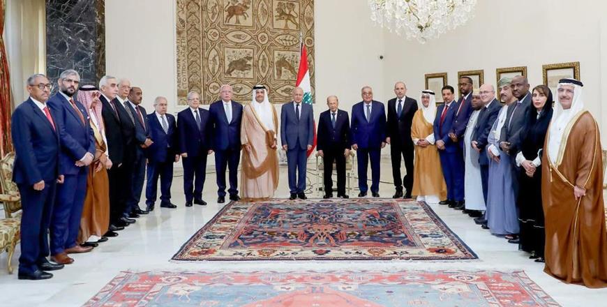 Safadi Conveys King's Greetings To Lebanon's Aoun