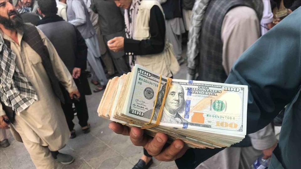 Counterfeit Dollar Banknotes Influx Money Exchange Markets In South Afghanistan