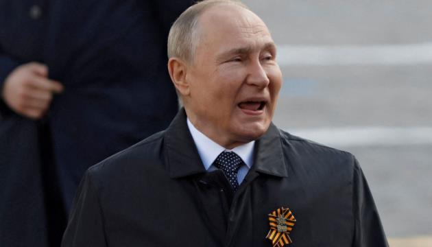 Putin Mobilizing Russian Economy To Sustain War In Ukraine