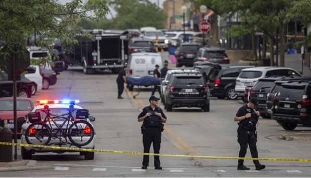 Police Arrest Suspect After Gunman Kills Six At US July 4 Parade