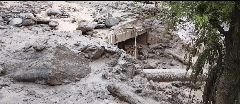 Mudslides Force Closure Of Srinagar-Leh Highway