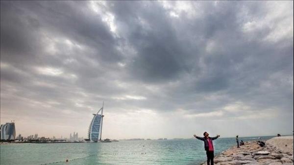 UAE Weather: Dip In Temperature, Chance Of Rainfall