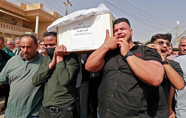 Angry Iraq Buries Dead From Shelling Blamed On Turkey