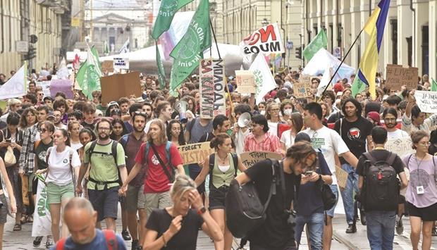 Youths Debate Future At Turin Climate Talks