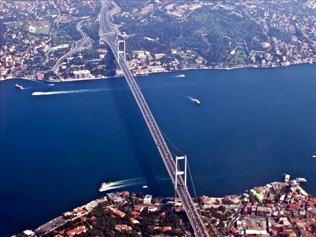Bosporus Strait Closed In Both Directions Due To Ship Engine Failure