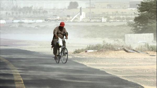 UAE Weather: Dusty And Cloudy, Temperatures To Reach 44°C