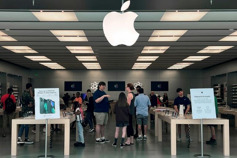Apple accused of mishandling sex misconduct complaints: report