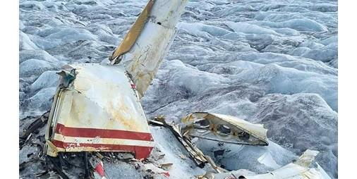 سويسرا ذوبان الجليد يكشف طائرة تحطمت قبل 54 عاما' 