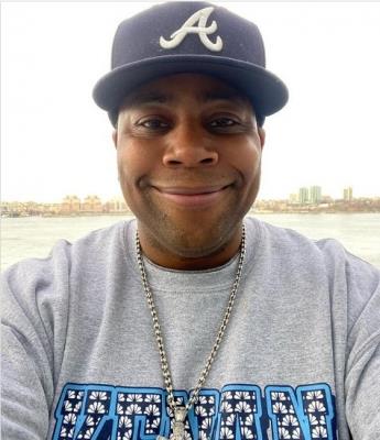  'SNL' Star Kenan Thompson To Host Emmys This Year 