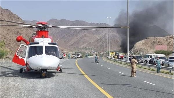 Video: 7 Injured In UAE Fuel Tanker Fire    Helicopter Lands On Road To Rescue Expat