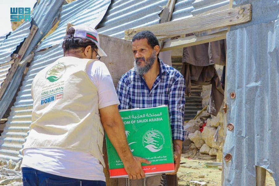 Ksrelief Inaugurates Food Aid Distribution To Displaced And Flood-Affected People In Al-Mahra, Yemen