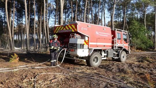 فرنسا.. فرق الإطفاء تعلن السيطرة على حريق الغابات