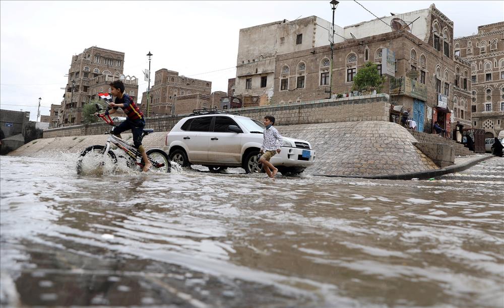 مقتل 91 شخصا جراء السيول شمالي اليمن