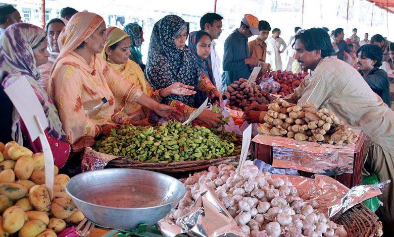 Karak Organization Bans Women Unaccompanied By Male Relatives From Entering Bazaars
