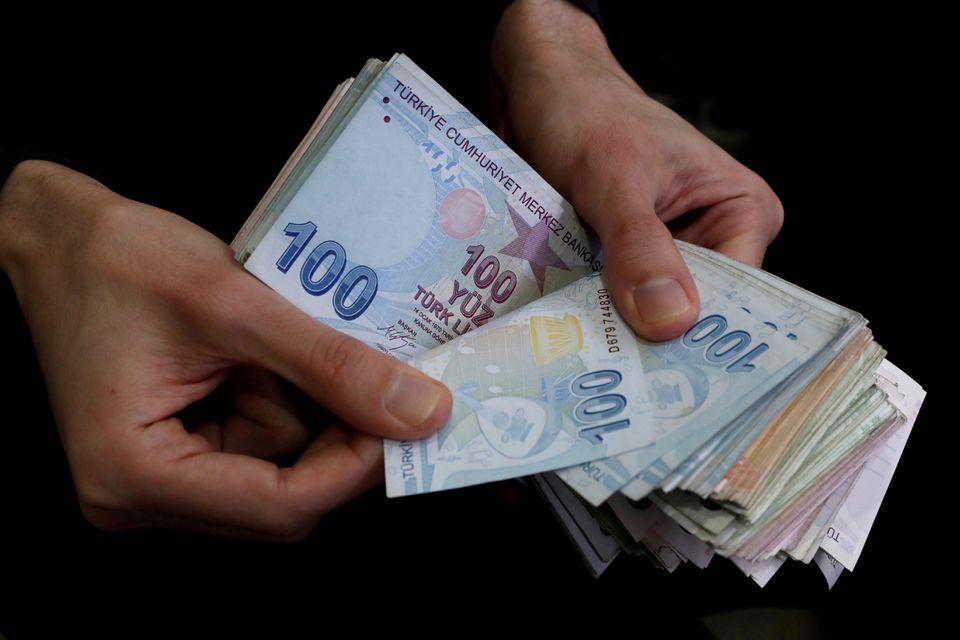 Turkish Budget Records 64 Bln Lira Deficit In July