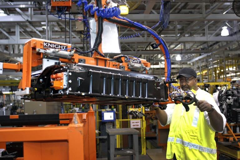 US industrial output jumps in July on solid manufacturing gain