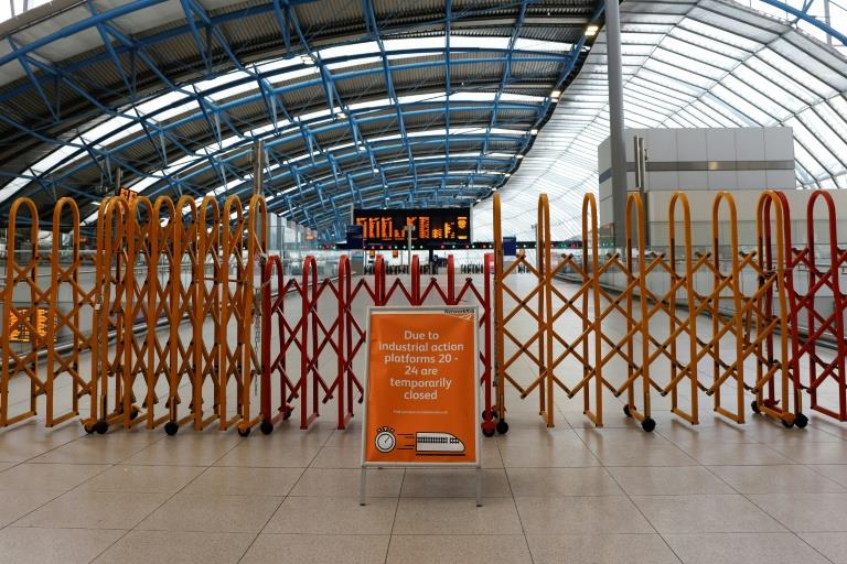 Strikes bring London transport system to near halt
