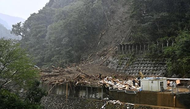 Thousands Evacuated In S. Korea As Typhoon Hinnamur Makes Landfall