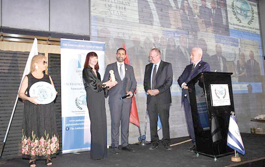 جائزة الدبلوماسي المتميز للسفير خالد الجلاهمة