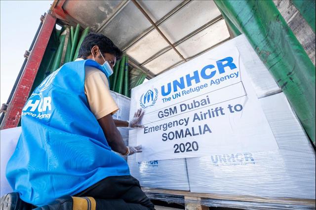 ‎الإمارات تواصل جهودها الإنسانية لإغاثة متضرري الجفاف في الصومال' 
