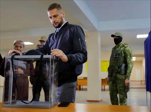 بدء استفتاءات الضمّ في المناطق الخاضعة لسيطرة روسيا في أوكرانيا' 