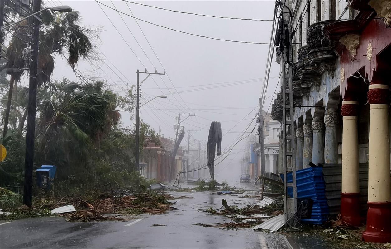 'إيان' يقطع الكهرباء عن كوبا و'نورو' يبلغ ساحل فيتنام' 