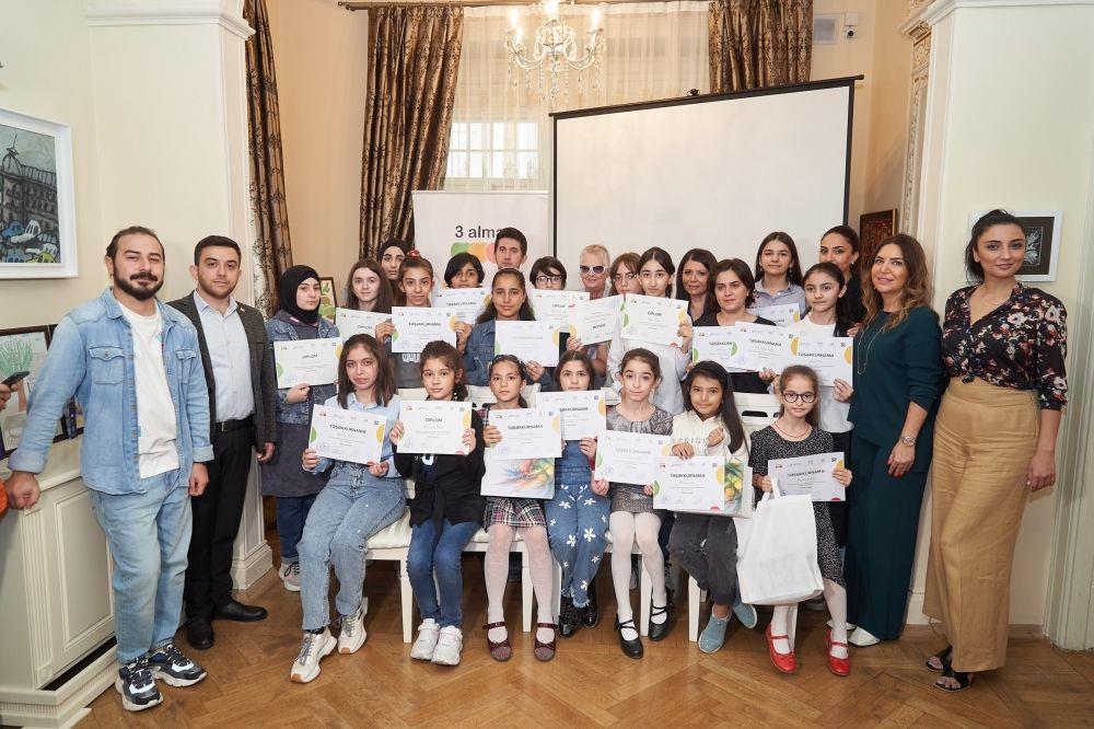 Maksud Ibrahimbayov Center Awards Winners Of Art Competition