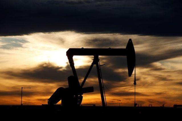 Oil Prices Slip As Dollar Scales New Peak