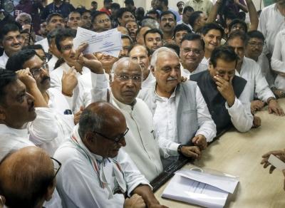  G-23 Leaders, Gehlot Become Proposers For Kharge 
