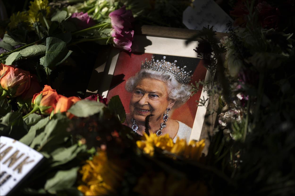 The Queen's Death Certificate Says She Died Of 'Old Age'. But What Does That Really Mean?