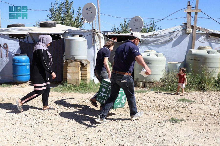 Ksrelief Distributes 675 Food Baskets To Refugees And Needy Families In Arsal Region, Lebanon