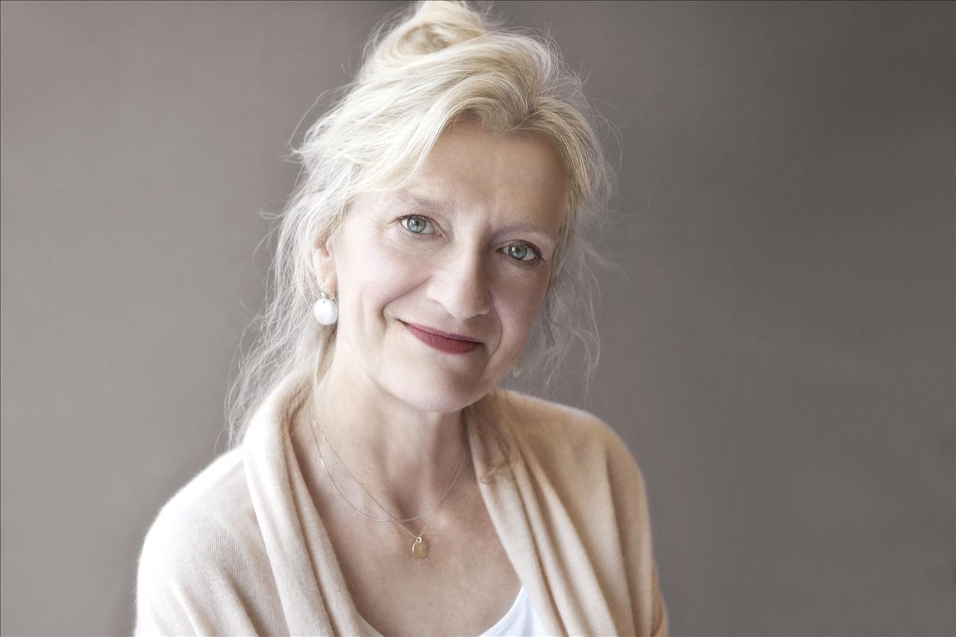 Elizabeth Strout's Lucy By The Sea: A Claustrophobic Portrait Of A Terrible Pandemic Year