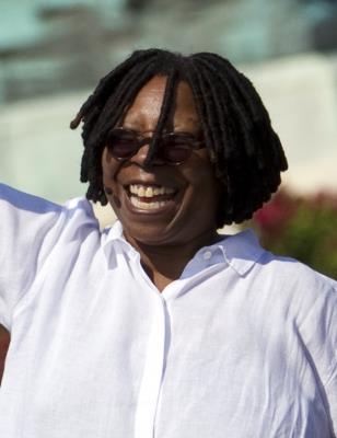  Whoopi Slams Critic Who Said She Wore Fat Suit In 'Till': That Was Me 