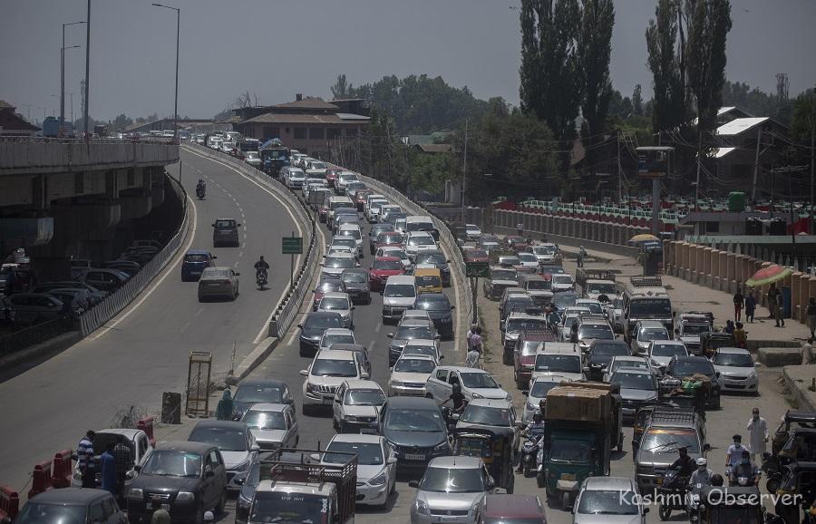 Urban Mess: Traffic Jams In City Pester Commuters