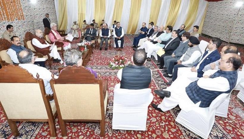19 Delegations Meet Union HM Amit Shah At Raj Bhawan